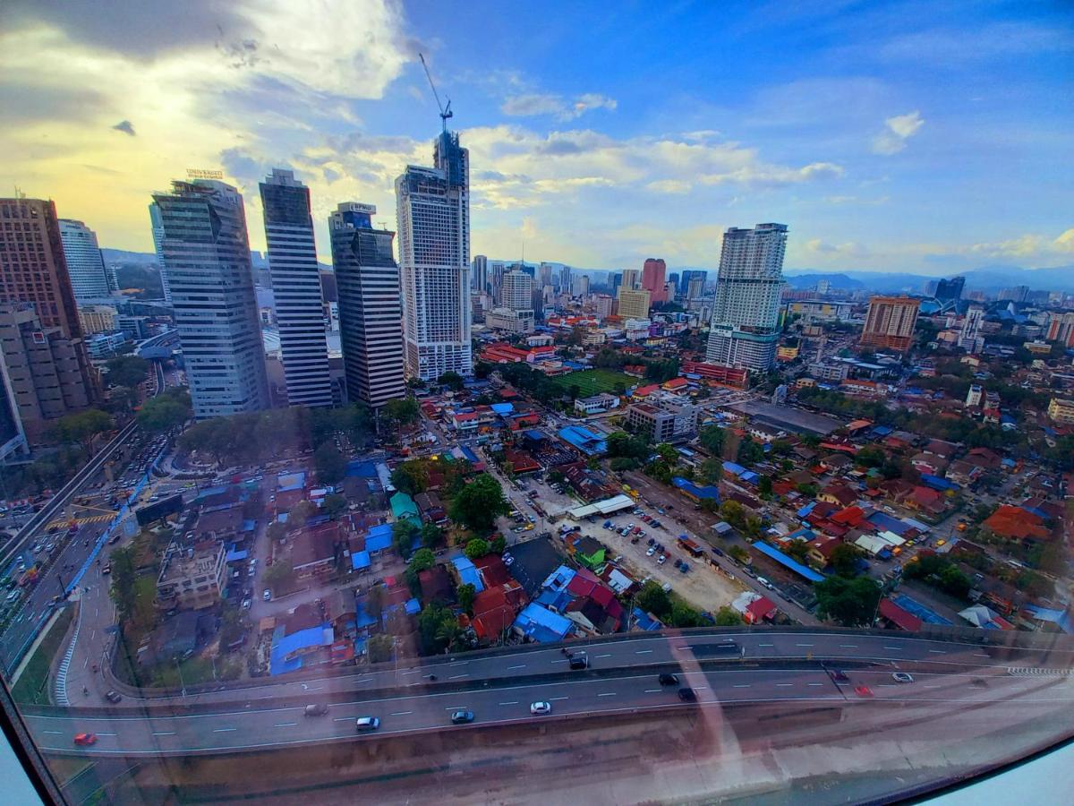 Yemala Suites At Platinum Klcc Kuala Lumpur Exteriör bild